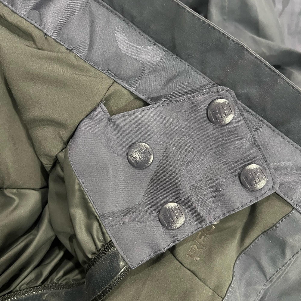 Helly Hansen Jacket - image 7